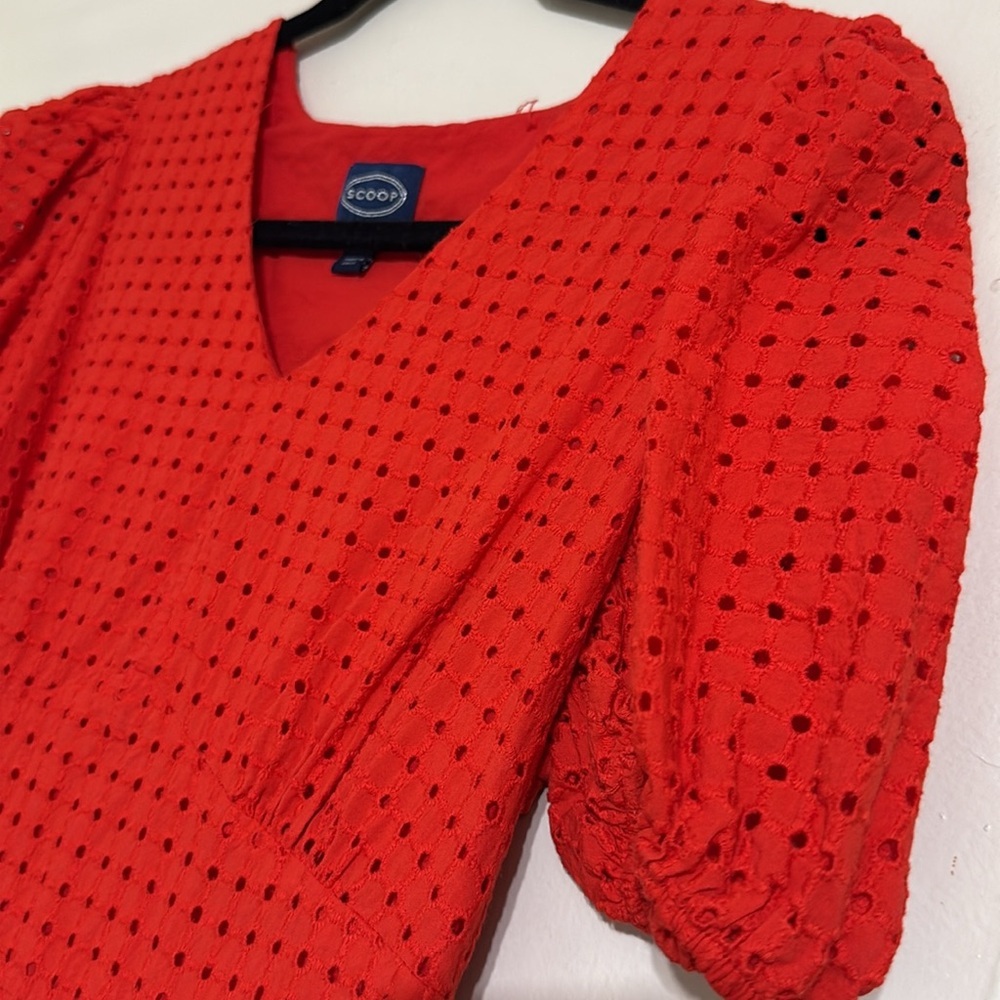 Scoop eyelet high-low dress - Picture 5 of 10